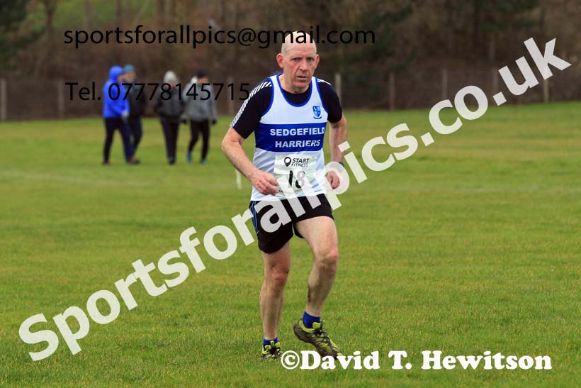 Mens 35 to 64 2023 NEMAA Cross Country, Croft Circuit, North Yorkshire. Photo: David T. Hewitson/Sports for All Pics